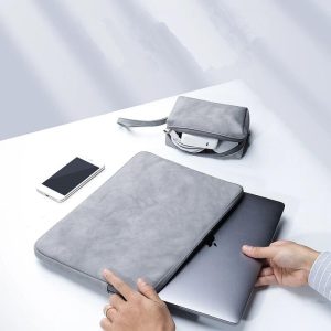 housse PC grise avec cadeau