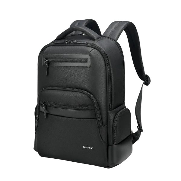sac à dos homme d'affaire élégant