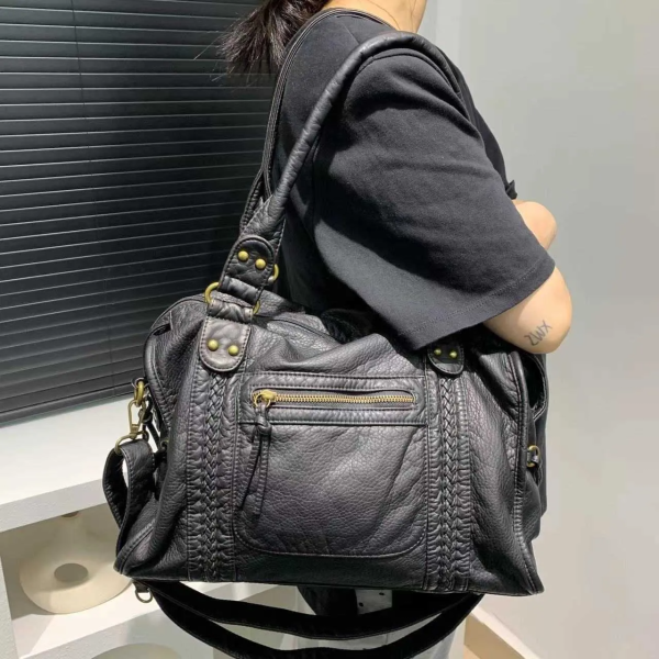 Sac cours noir élégant
